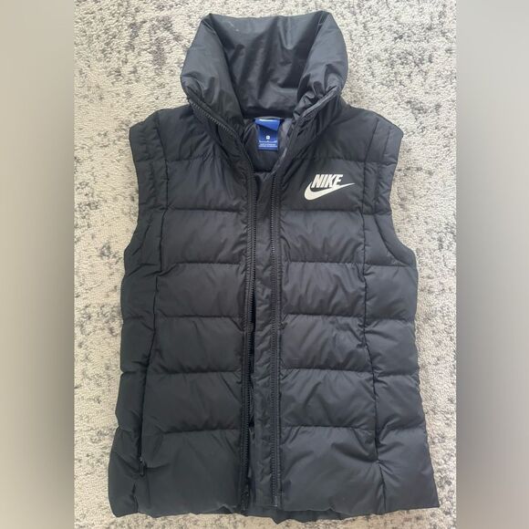 NIKE Black funnel neck puffer vest , cinched back , pockets - Picture 7 of 9